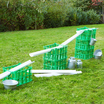 Creative Construction Crates  hi\-res
