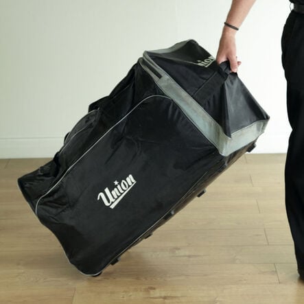Holdall with Wheels  hi\-res