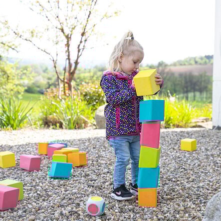 Giant Tilted Stacking Set  hi\-res