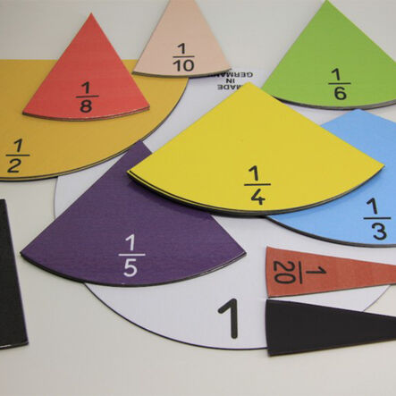 Magnetic Fraction Set \- Round in 10 Colours (71 pcs)  hi\-res