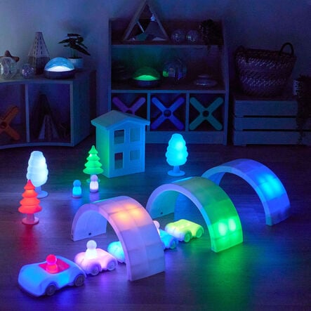 TTS Remote Control Light Up Vehicle, Wagons \x26 People Bundle  hi\-res