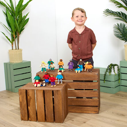 TTS Wooden Small World Diversity Family  hi\-res