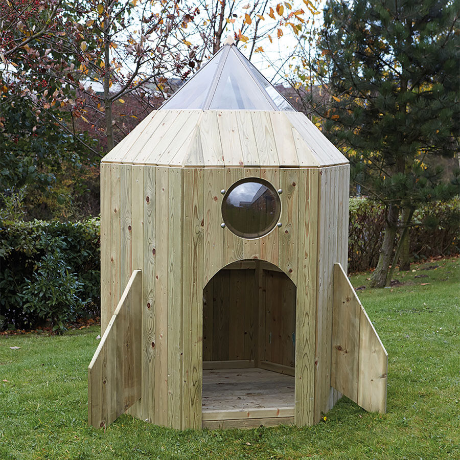 Wooden rocket playhouse top
