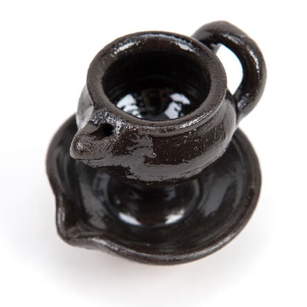 Tudor Oil Lamp Replica 9cm  hi\-res