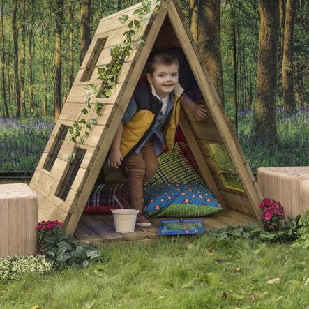 TTS Mini Triangular Rainbow Room  hi\-res