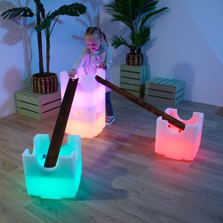 TTS Messy Play Water STEAM Channelling Cubes  hi\-res