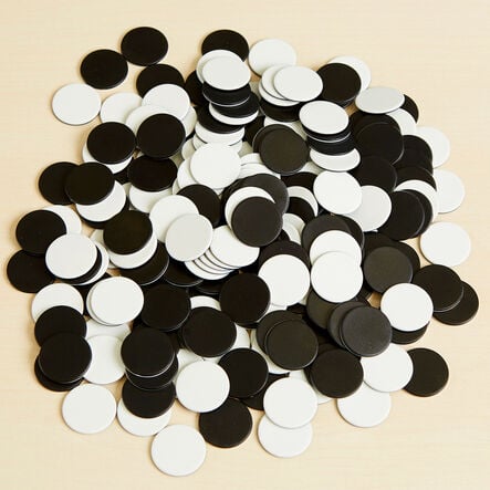 Two Colour Counters Black\/White 200pk Black\/White hi\-res