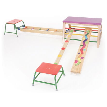 Niels Larsen Large Primary Agility Set  hi\-res