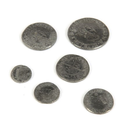 Tudor Child Artefacts  hi\-res