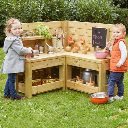 Outdoor Economy Corner Kitchen  hi\-res