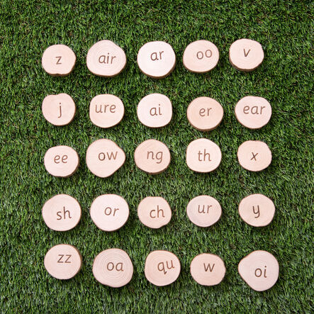 Phonics Wooden Pieces phase 2\-5  hi\-res