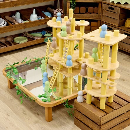 TTS Alice Sharp\'s Eco Build a World  hi\-res