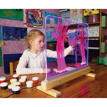 Magic Light Easel  hi\-res