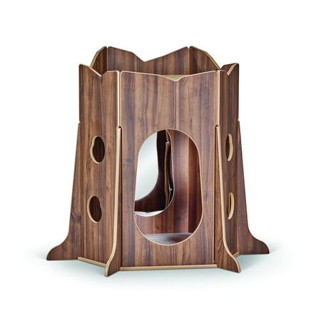 Tree Trunk Hideaway  hi\-res