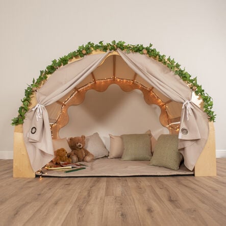 Play Pod Den  hi\-res