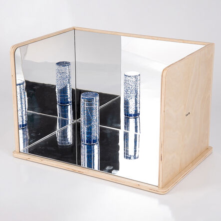 Wooden Exploratory Mirror  hi\-res