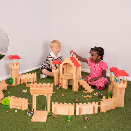 Small World Wooden Castle Set  hi\-res
