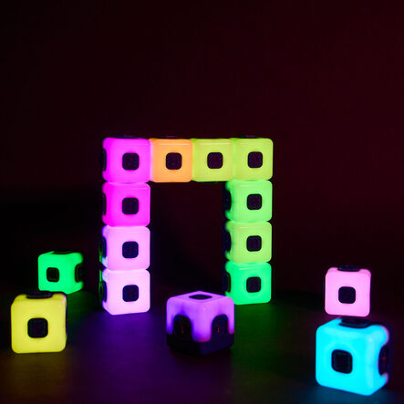 TTS Glow Sequencing Cubes  hi\-res