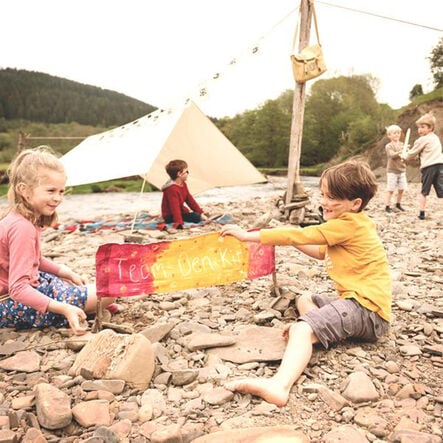 Outdoor Pirate Den Making Kit  hi\-res