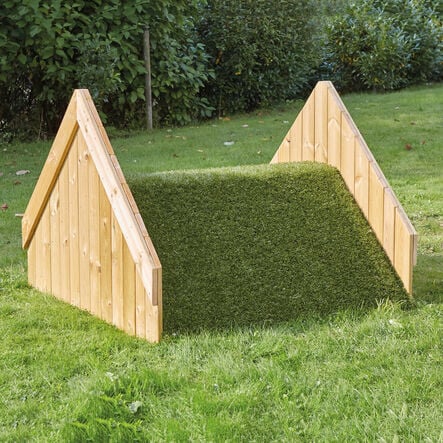 Outdoor Wooden Hill Climb  hi\-res