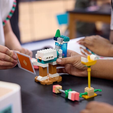 Lego Education Science Year 7\-9  hi\-res