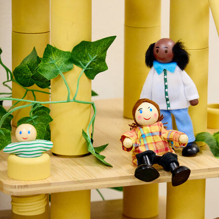 TTS Small World Family Figures  hi\-res