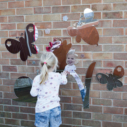 Mini Beasts Garden Outdoor Mirrors  hi\-res