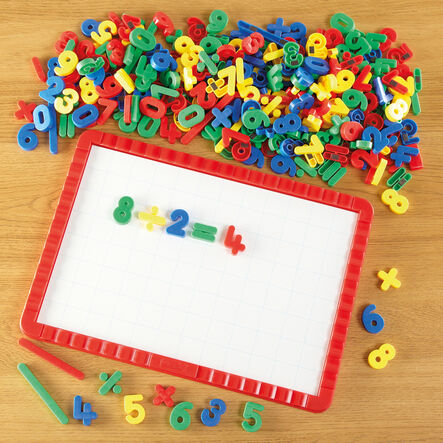 Coloured Magnetic Numbers Classpack 286pcs  hi\-res