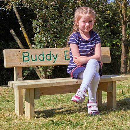 Outdoor Water Wall with Den and Bench Offer  hi\-res