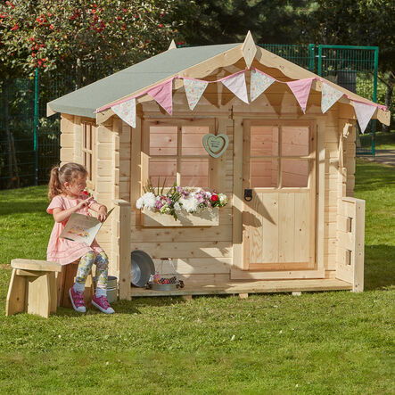 Log Cabin Playhouse  hi\-res