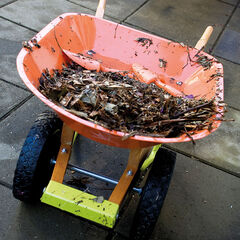 Bigjigs Metal Wheelbarrow  Bigjigs Metal Wheelbarrow  hi-res