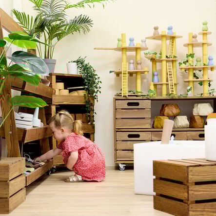 TTS Alice Sharp\'s Eco Build a World  hi\-res