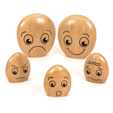 TTS Emotions Wooden Pebble Family  hi\-res