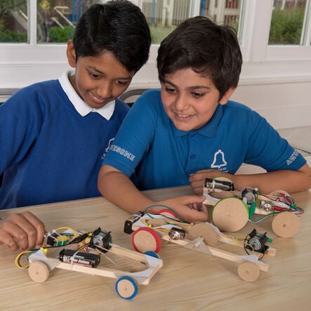 Make Your Own Motorised Vehicles D\x26T Class Kit  hi\-res