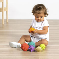 Baby Sensory Balls 6pk  hi-res