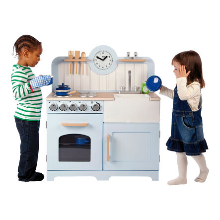 Classic Country Role Play Kitchen  hi\-res