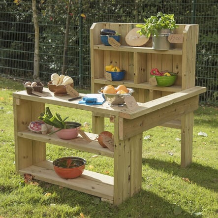Outdoor Role Play Corner  hi\-res