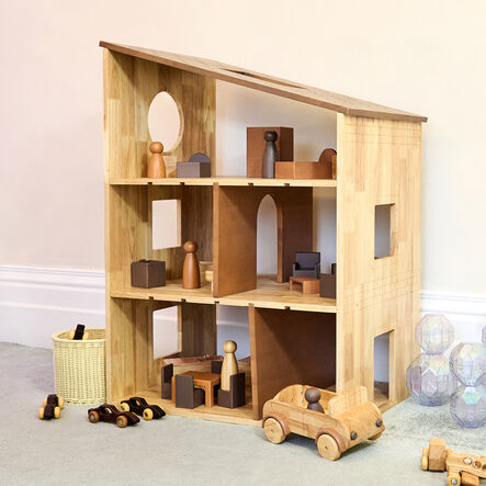 Giant Wooden Furniture  hi\-res
