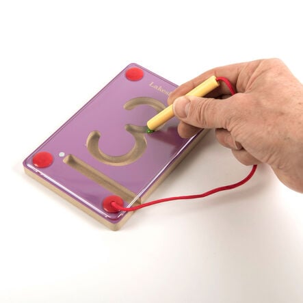 Wooden Magnetic Learning Numbers 0\-9  hi\-res