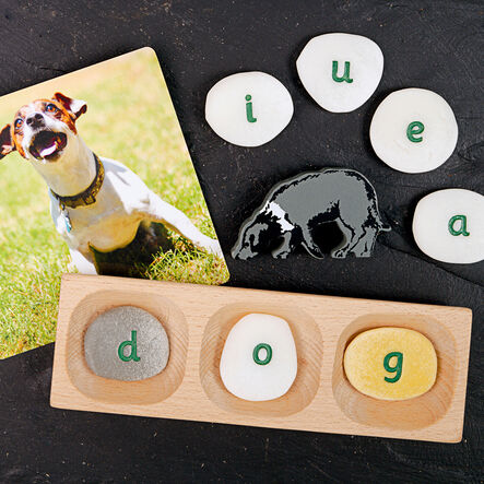 Resin Alphabet Pebbles  hi\-res