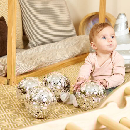 TTS Super Shiny Silver Sensory Balls 4pk  hi\-res