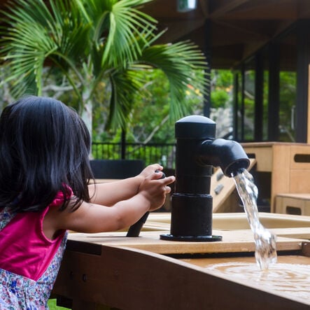 Outdorable Riverbed Water Pump \x26 Tray 3 Piece Set  hi\-res