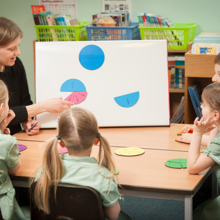 Wedge Tabletop Magnetic Portable Whiteboard  hi\-res