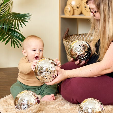 TTS Super Shiny Silver Sensory Balls 4pk  hi\-res
