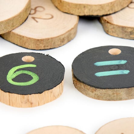 Wooden 1\-100 Number Pieces  hi\-res