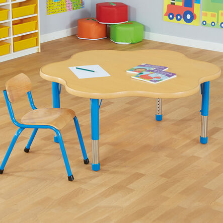 Copenhagen height adjustable flower shaped 6\-seater table  hi\-res