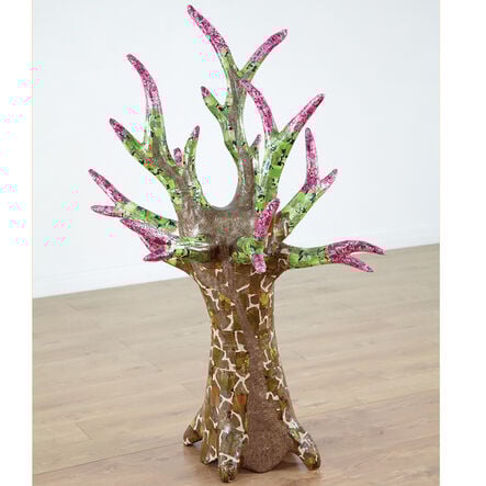 Wild and Wonderful Giant Mache Display Figures Tree  hi\-res