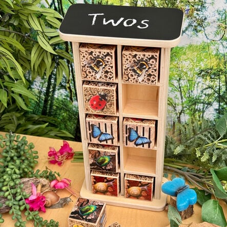 Yellow Door Bug Hotel 10 Frame Habitat  hi\-res