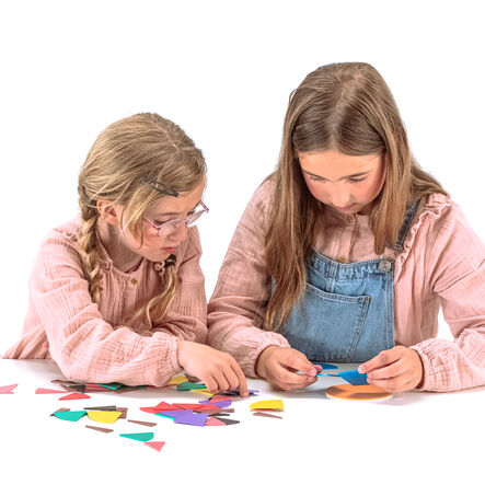 Magnetic Fraction Set \- Round in 10 Colours (71 pcs)  hi\-res