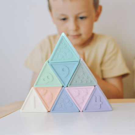 Jellystone Triblox Stacker  hi\-res